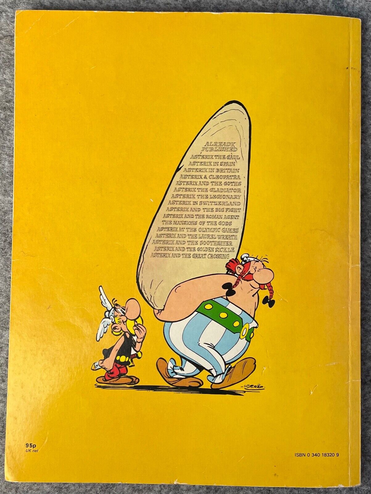 Asterix & the Gladiator - 1970s Hodder/Dargaud UK Edition Paperback Book Uderzo