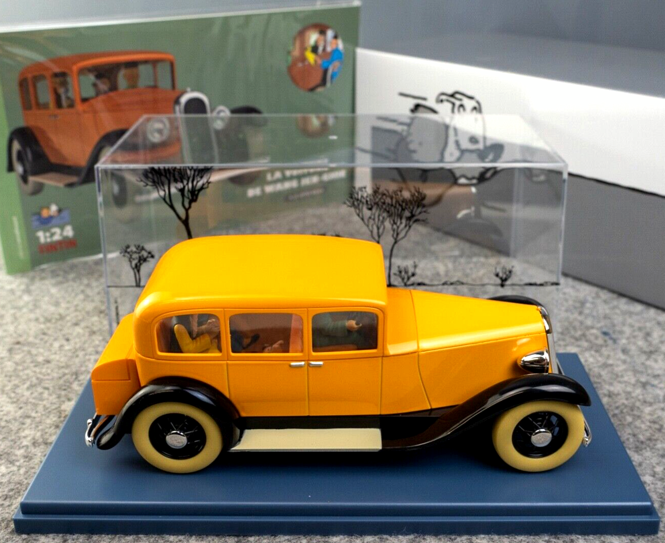 VOITURE TINTIN 1/24 29968 Dr Wangs Limo: Blue Lotus Hachette Model car #68