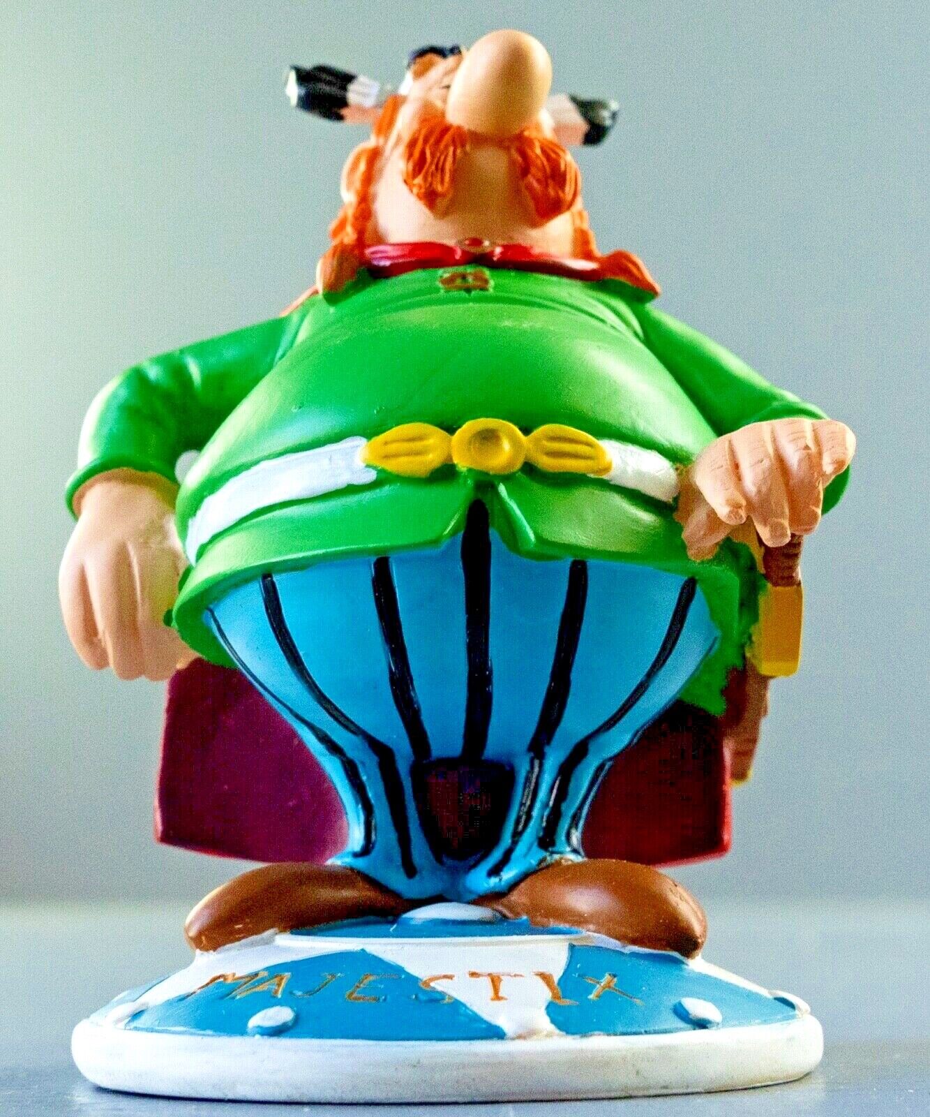 Plastoy Asterix Figurine #41 Vitalstatistix/Majestix Editions Rene 14cm Model Figure