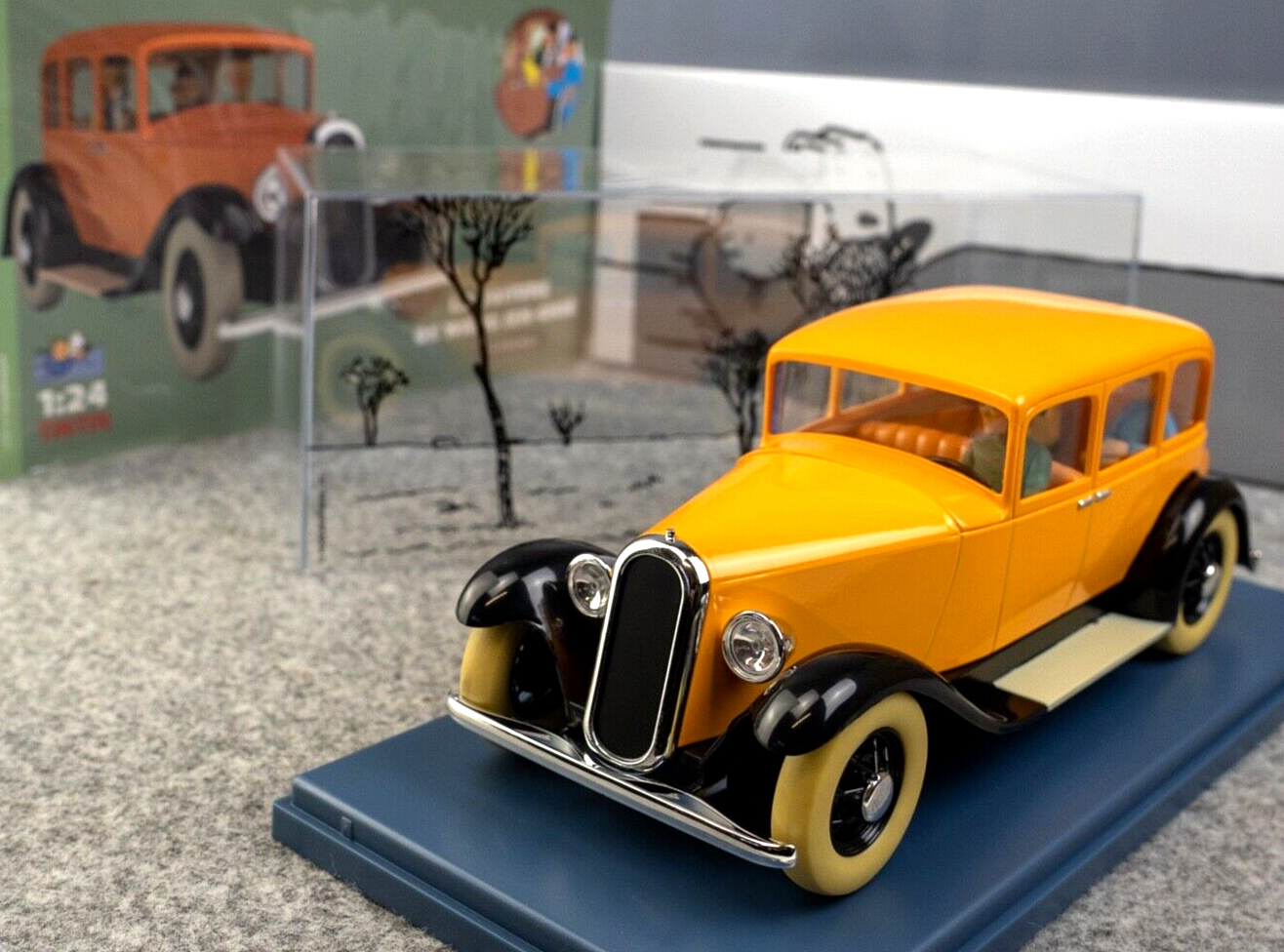 VOITURE TINTIN 1/24 29968 Dr Wangs Limo: Blue Lotus Hachette Model car #68