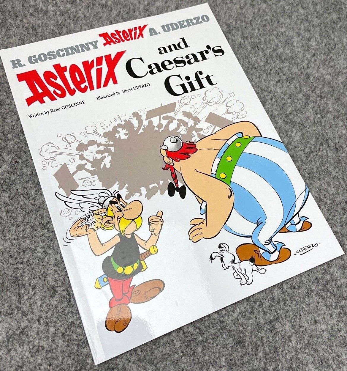 Asterix & Caesars Gift - 2000s Orion/Sphere UK Edition Paperback Book EO Uderzo