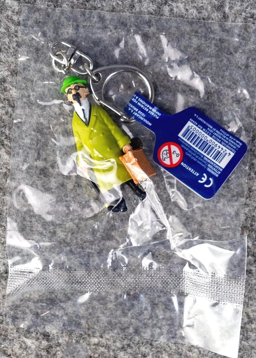 Moulinsart Toy Keyring: Professor Calculus and Briefcase 8cm Height 42449 Official Tintin Figure Key Ring