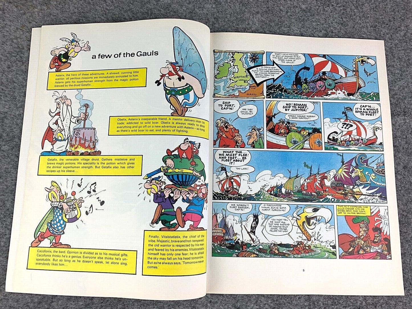 Asterix in Britain - 1970/80s Hodder/Dargaud UK Edition Paperback Book Uderzo
