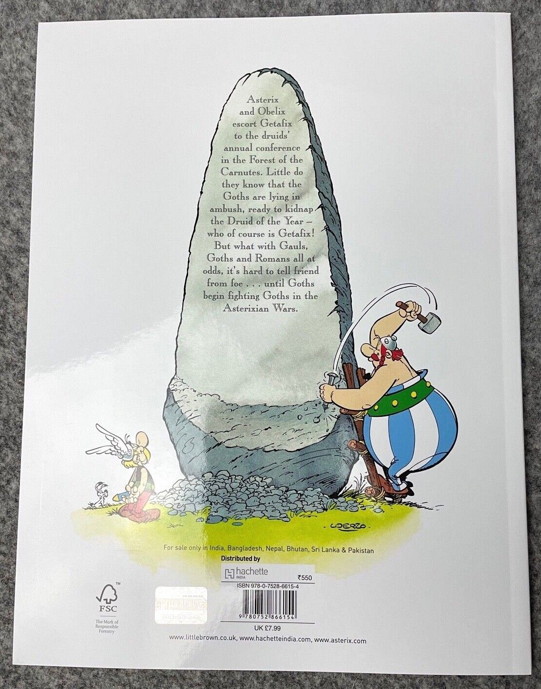 Asterix & The Goths - 2000s Orion/Sphere UK Edition Paperback Book EO Uderzo