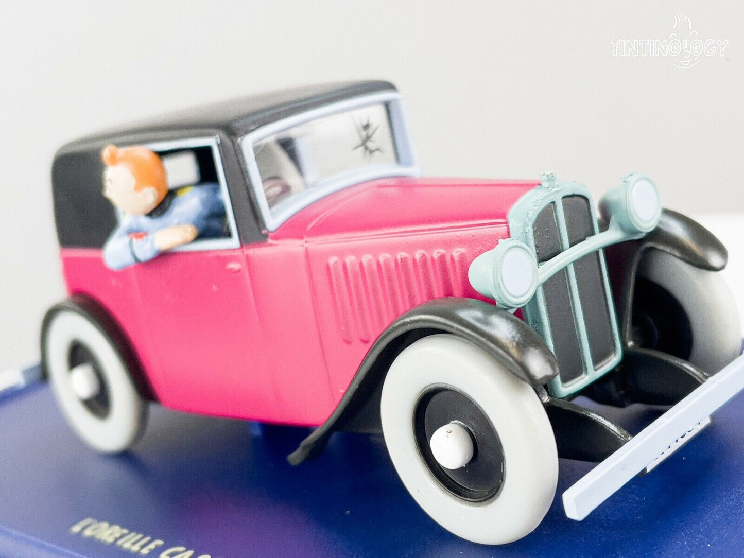 ATLAS TINTIN CAR # 13 Coupe Spider - Broken Ear Herge model 1/43 Scale voiture
