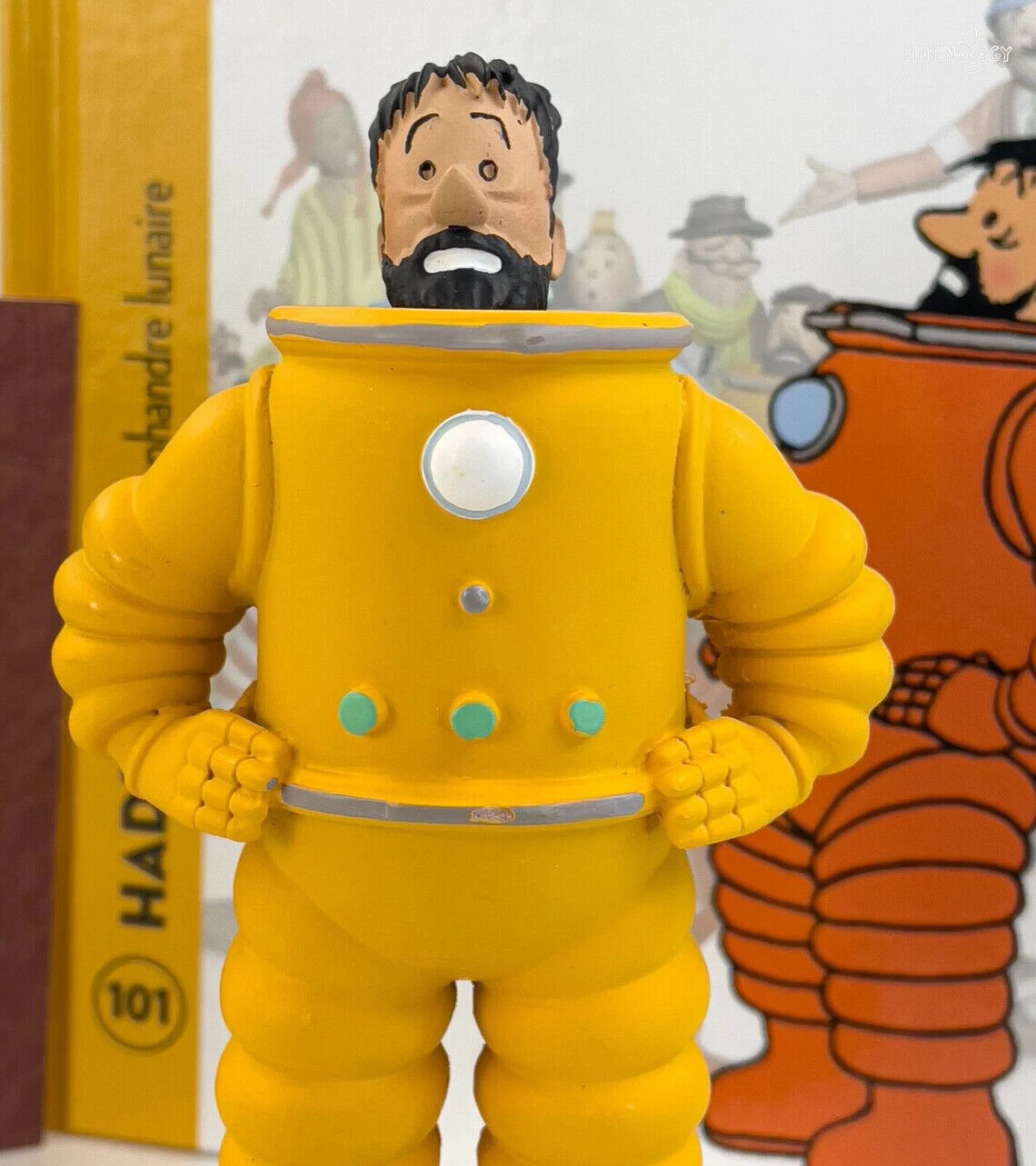 Tintin Figurines Officielle # 101 Haddock in Spacesuit Herge resin Model Figure