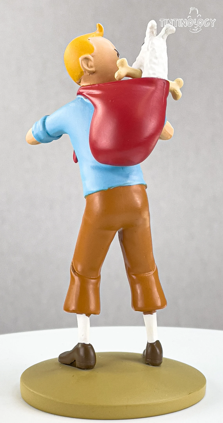 Tintin Figurine Moulinsart 42194: Tintin Carrying Snowy 12cm Herge Officielle Figure 39