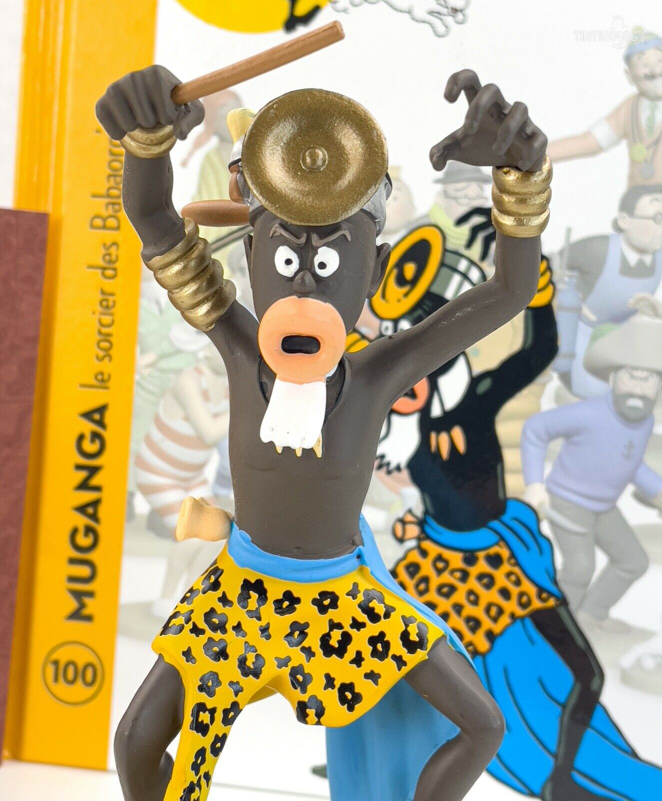 Tintin Figurines Officielle # 100 Muganga the Sorcerer: Congo Resin Model Figure