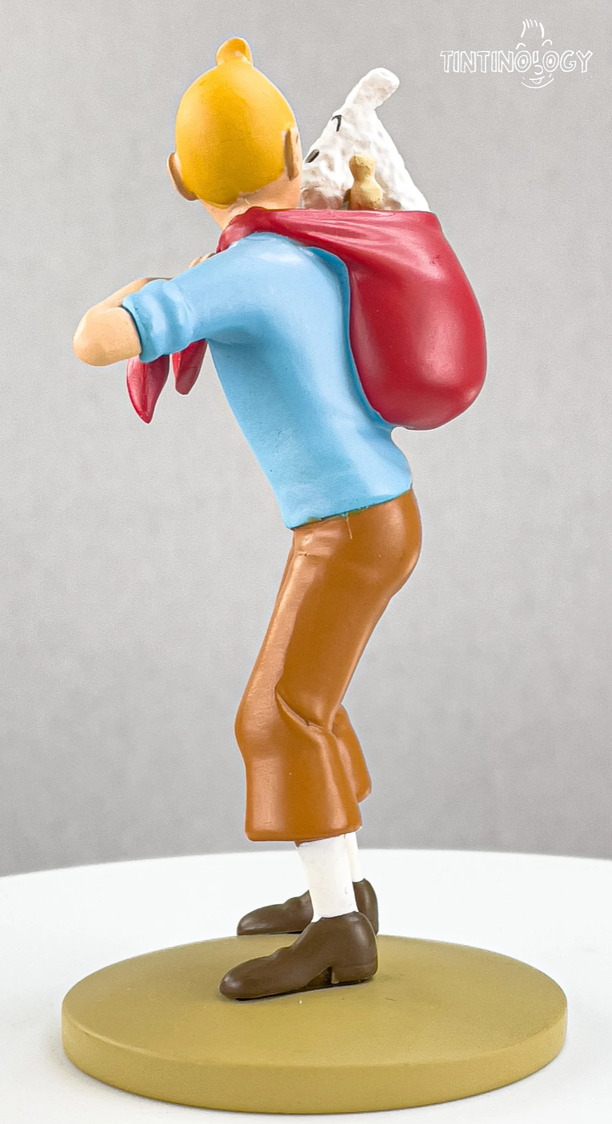 Tintin Figurine Moulinsart 42194: Tintin Carrying Snowy 12cm Herge Officielle Figure 39