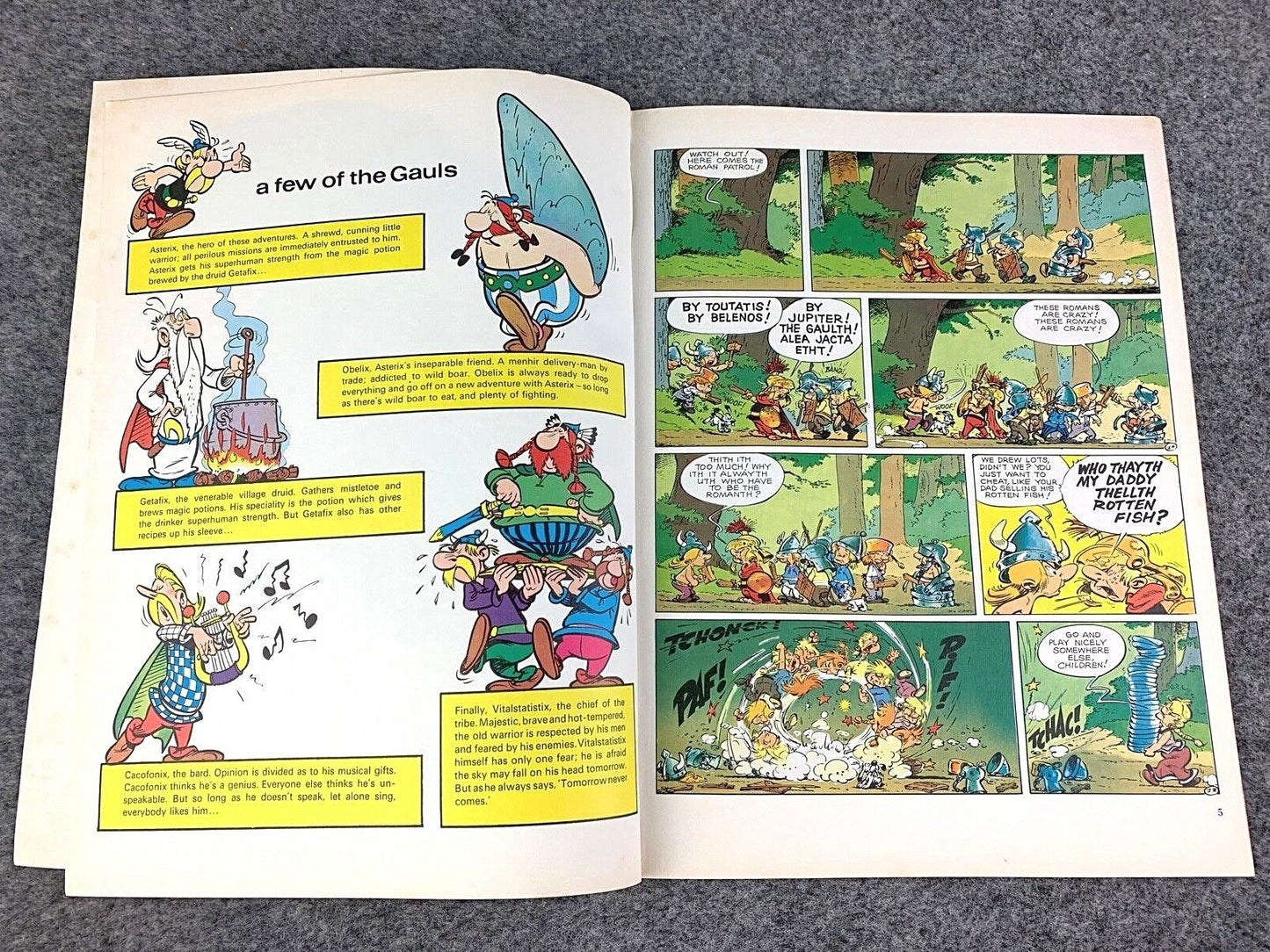 Asterix in Corsica - 1970/80s Hodder/Dargaud UK Edition Paperback Book Uderzo