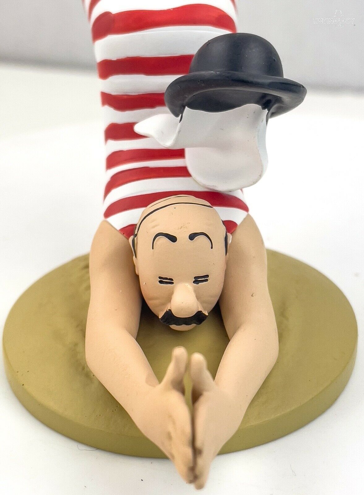 Tintin Figurines Officielle #55 Thomson Diving: Black Gold Herge Resin Figure