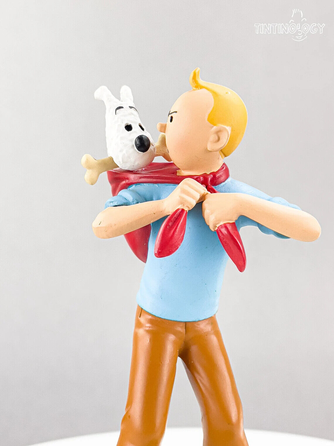 Tintin Figurine Moulinsart 42194: Tintin Carrying Snowy 12cm Herge Officielle Figure 39