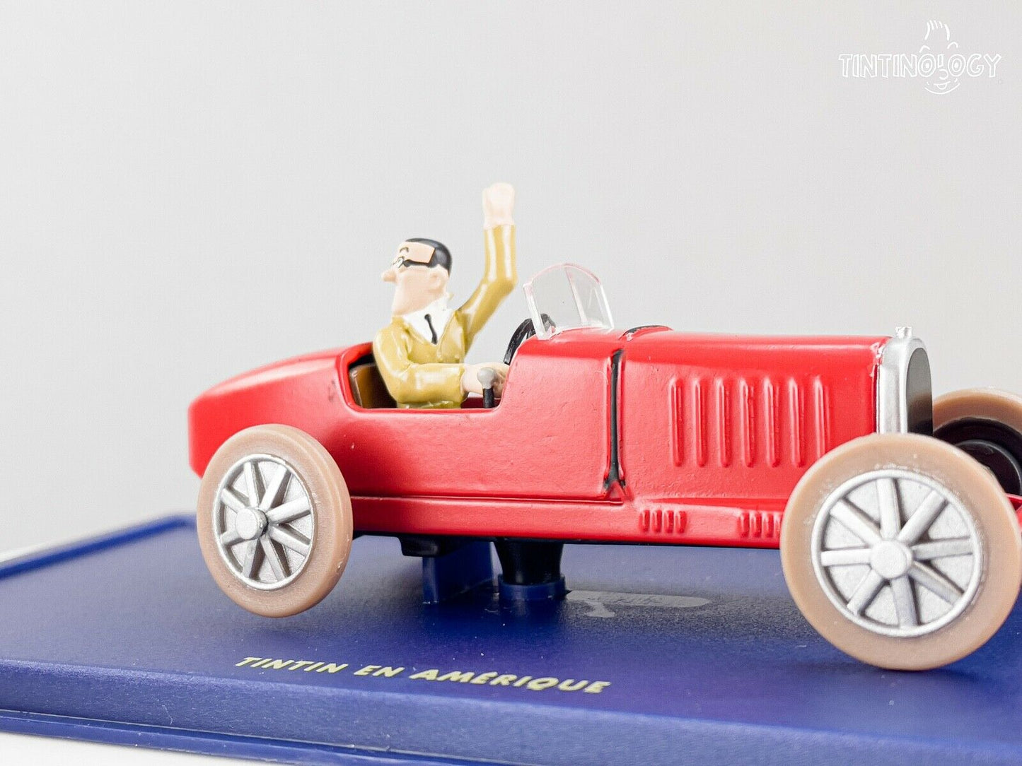 ATLAS TINTIN CAR # 54 Bobby's Bugatti America Herge model 1/43 Scale Voiture