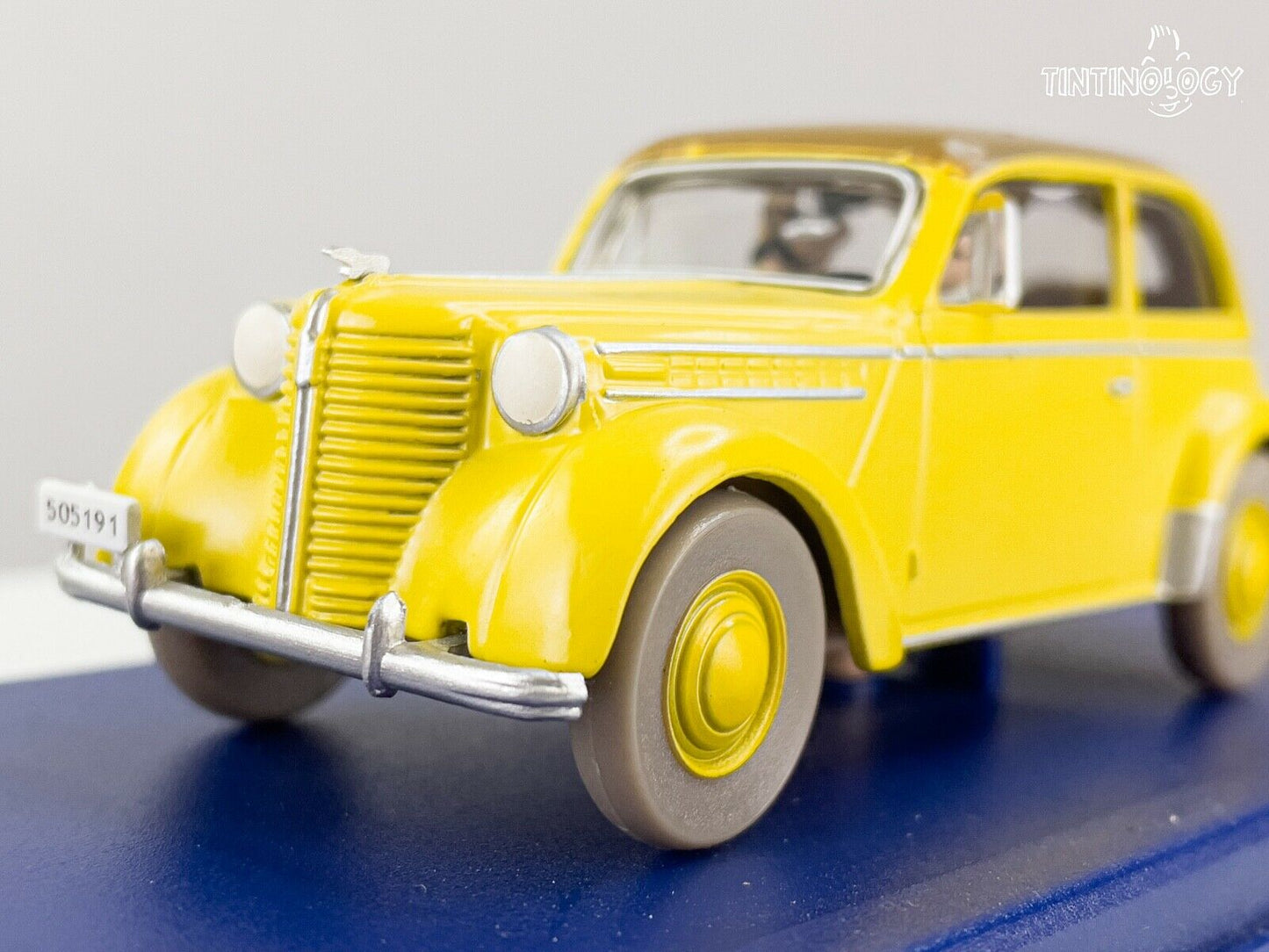 ATLAS TINTIN CAR # 19 Opel Olympia - Ottokar Herge model car 1/43 Scale Voiture