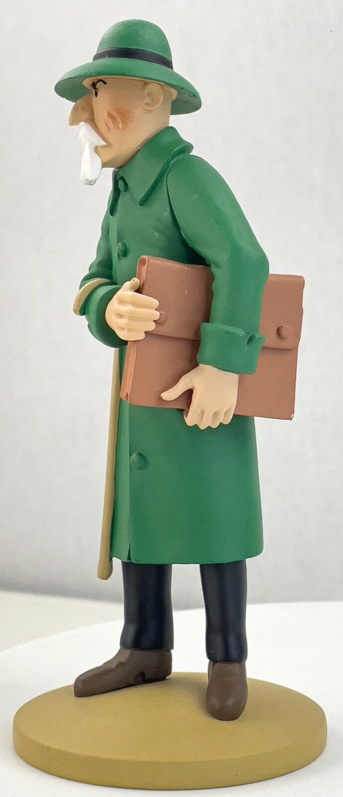 Tintin Figurines Officielle # 76 Basil Bazaroff: Ottokars Herge resin model