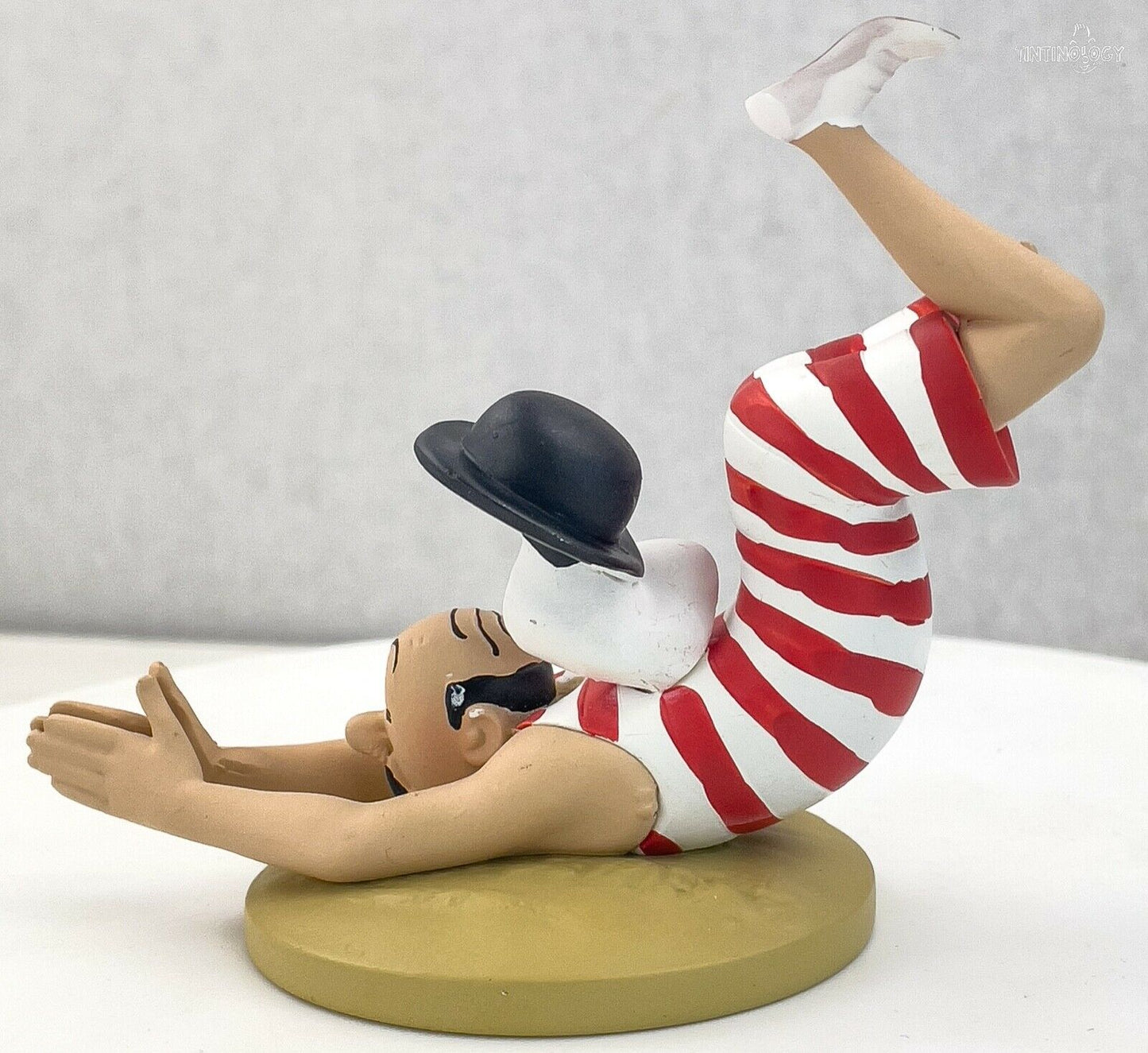 Tintin Figurines Officielle #55 Thomson Diving: Black Gold Herge Resin Figure