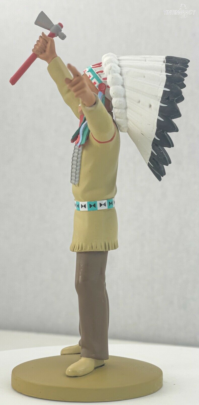 Tintin Figurine Officielle # 41 Red Indian Chief: America Herge model