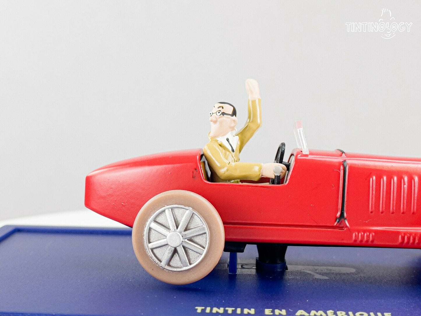 ATLAS TINTIN CAR # 54 Bobby's Bugatti America Herge model 1/43 Scale Voiture