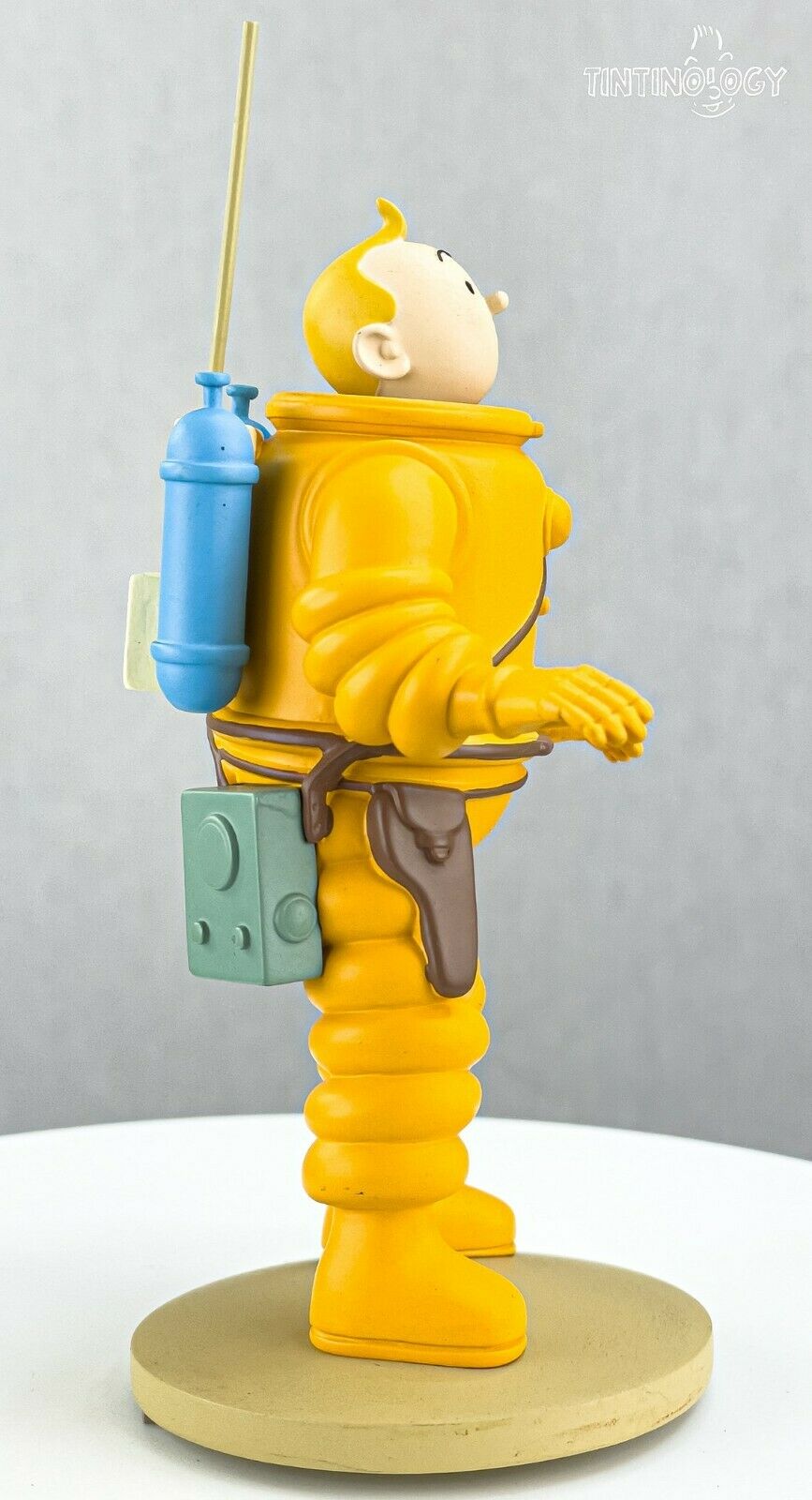 Tintin Figurines Officielle # 7 Tintin in Spacesuit - Moon Herge model ML Figure