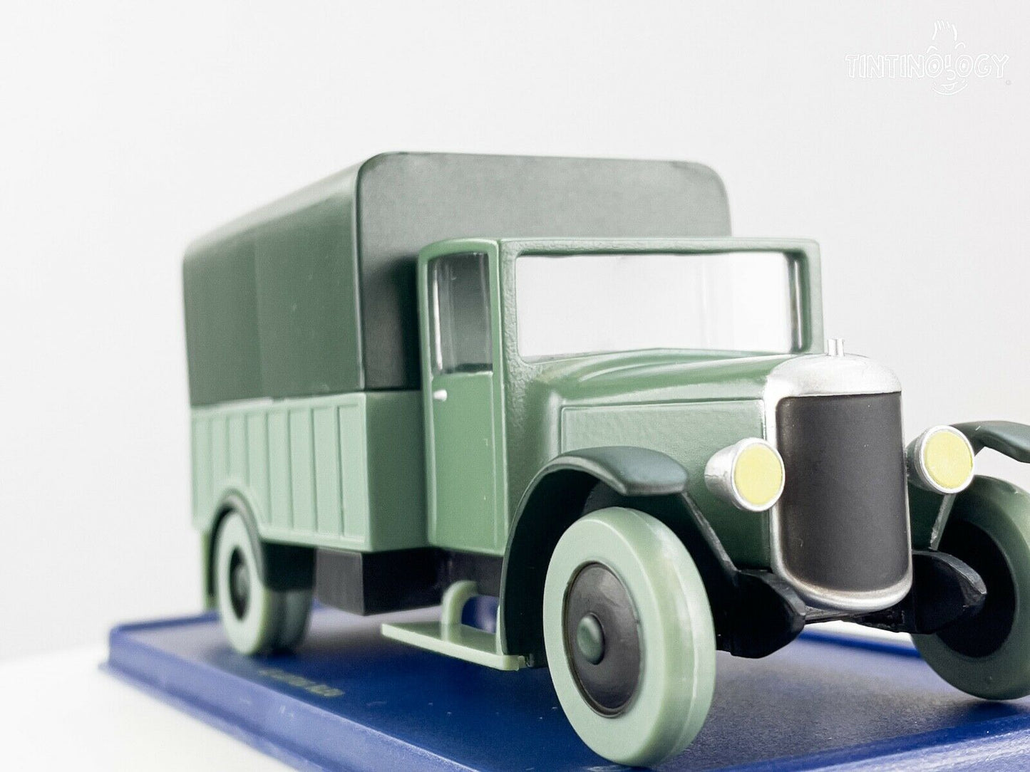 ATLAS TINTIN CAR # 53 Green Truck: Blue Lotus Herge model car 1/43 Scale Voiture