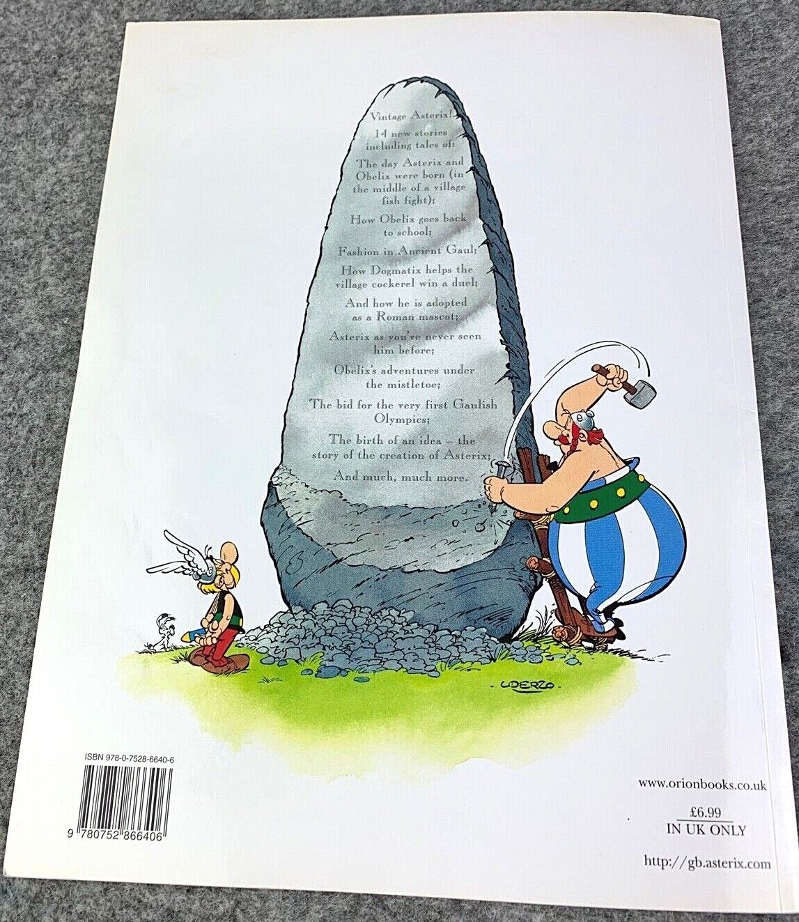 Asterix & the Class Act - 2000s Orion/Sphere UK Edition Paperback Book EO Uderzo