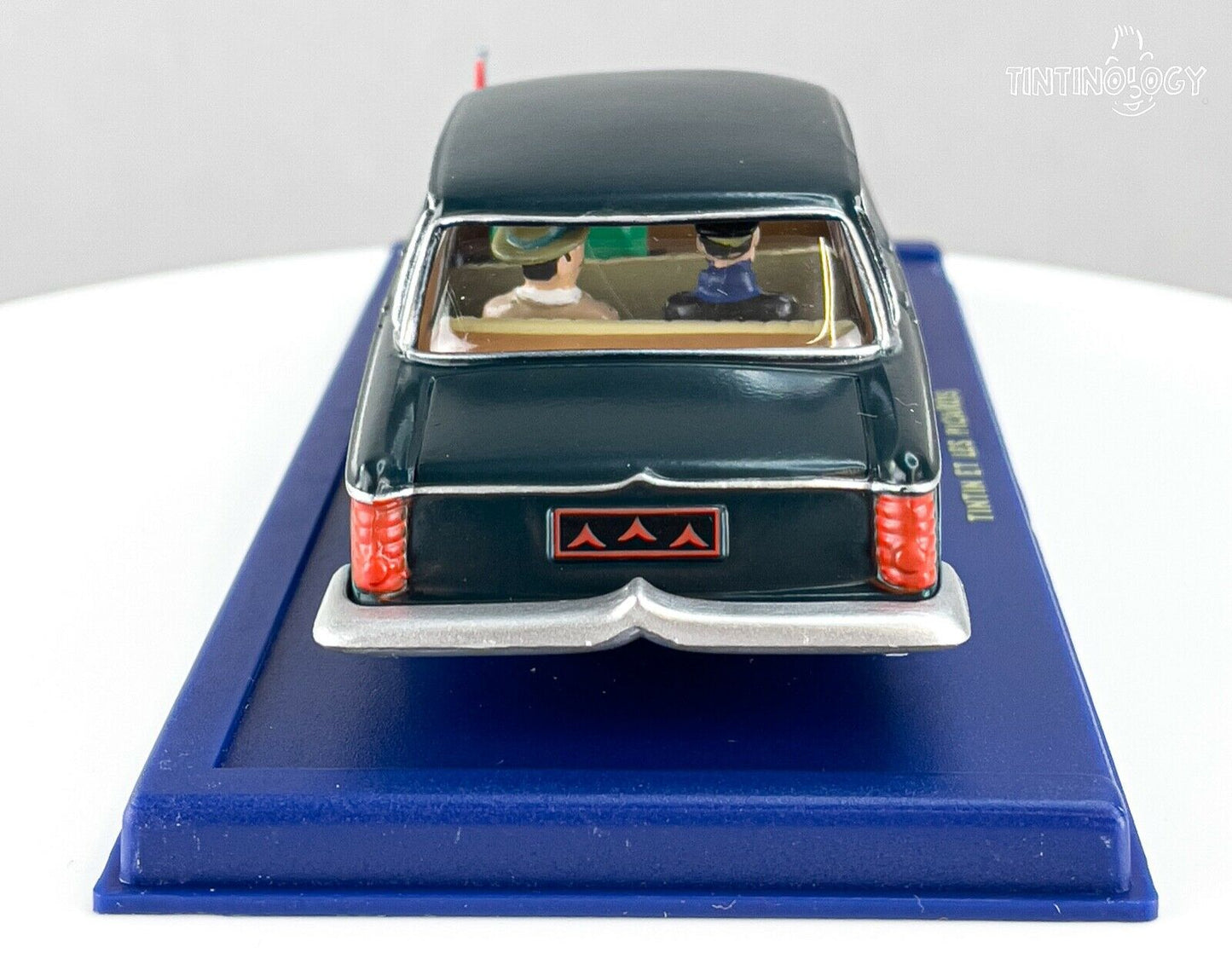ATLAS TINTIN CAR # 11 Government Limo Picaros Herge model 1/43 Scale Voiture