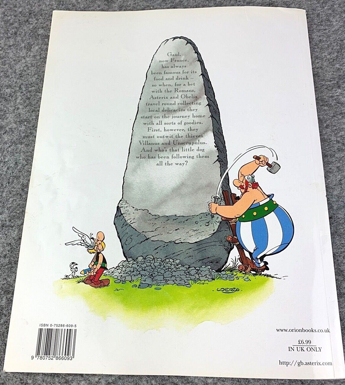 Asterix & the Banquet - 2000s Orion/Sphere UK Edition Paperback Book EO Uderzo