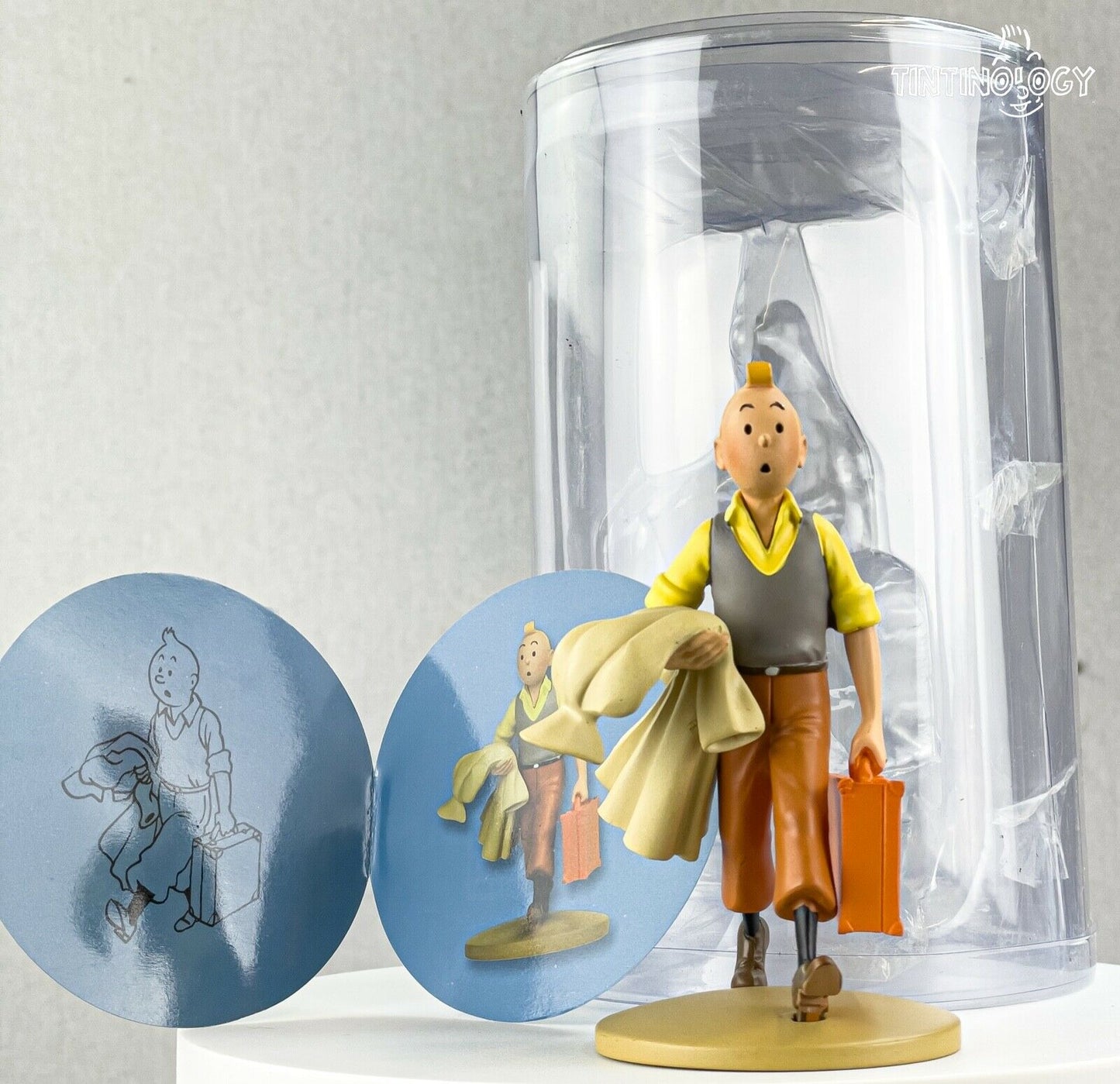 Tintin Figurine Moulinsart 42217: Tintin with Suitcase 12cm Officielle Figure 95