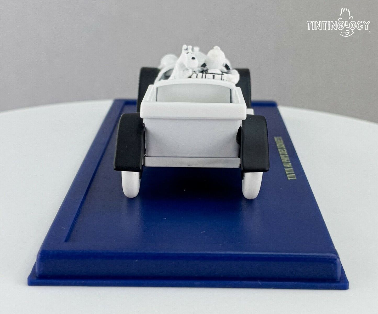 ATLAS TINTIN CAR # 50 Mercedes 15/70 Soviets Herge model car 1/43 Scale