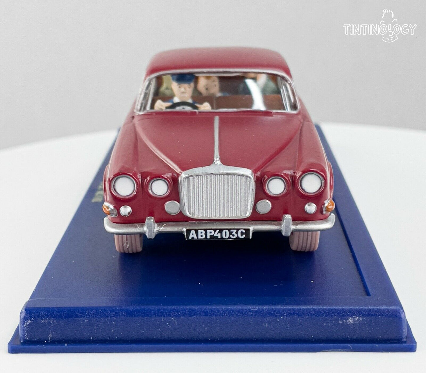 ATLAS TINTIN CAR # 40 Jaguar MK X - Black Island Herge model figure 1/43
