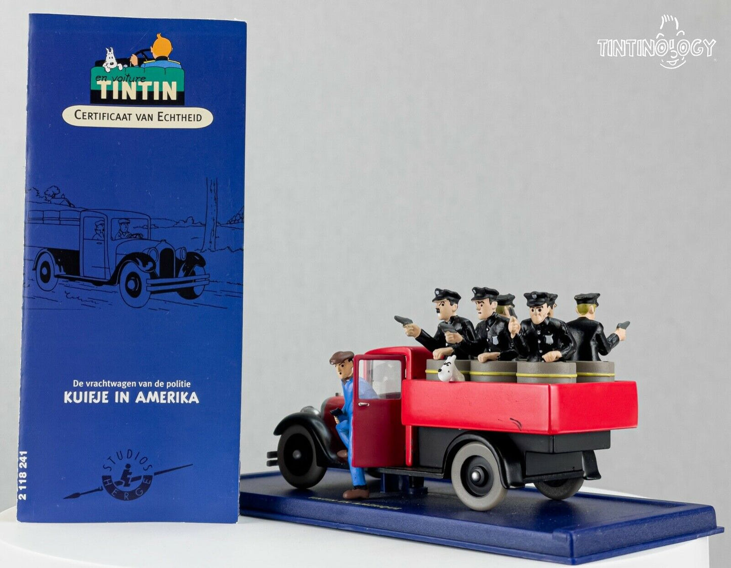 ATLAS TINTIN CAR # 41 Police Van - America Herge model car 1/43 Scale