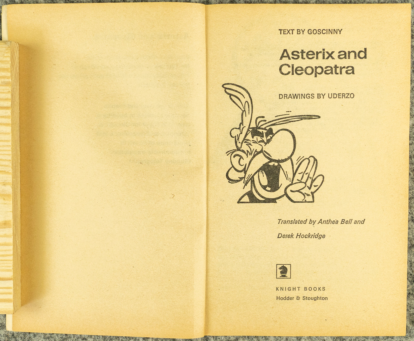 Asterix and Cleopatra - Black & White Mini A5 UK Paperback Edition Uderzo