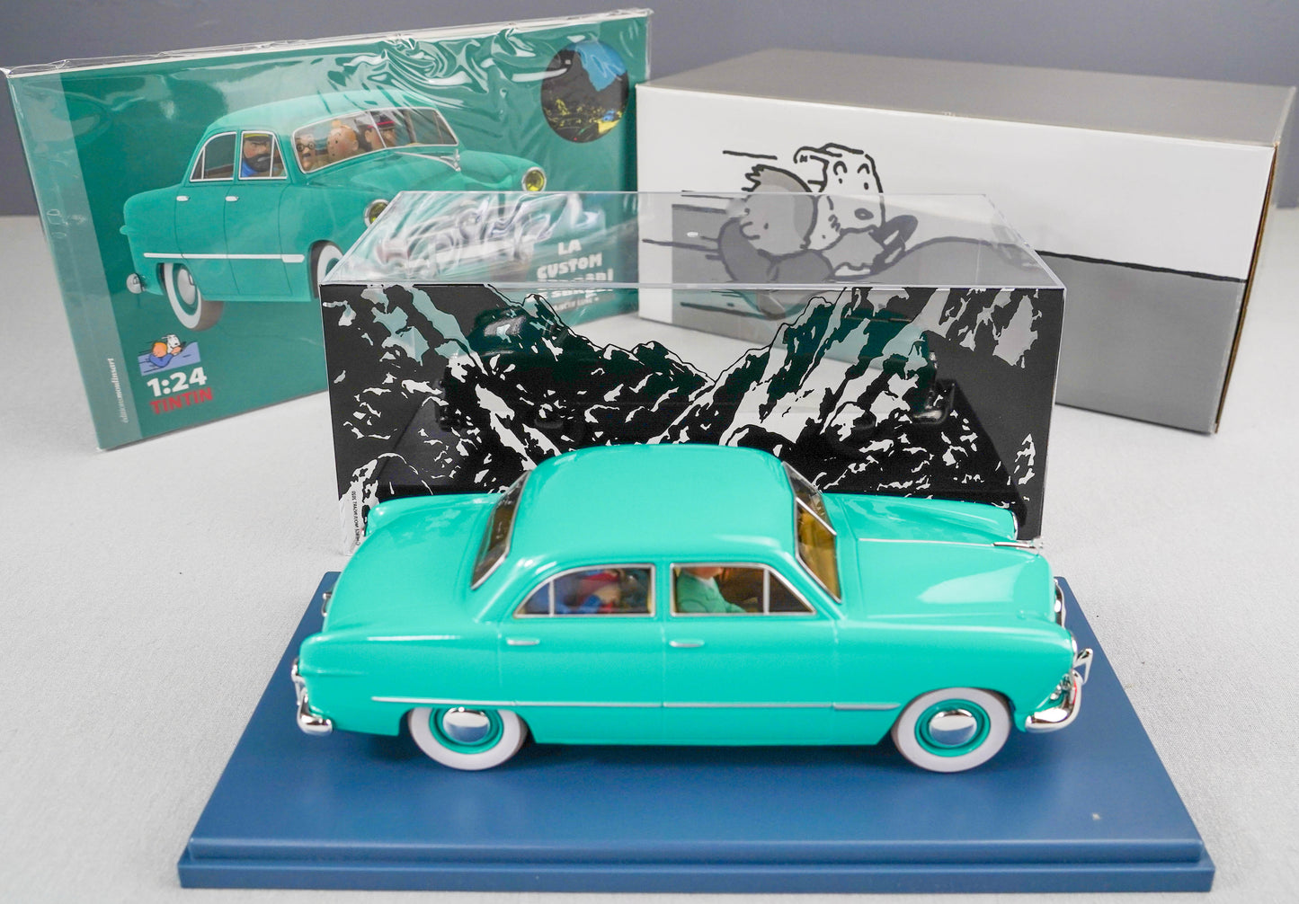 VOITURE TINTIN 1/24 29940 Ford Custom: Destination Moon Hachette Model Car #40