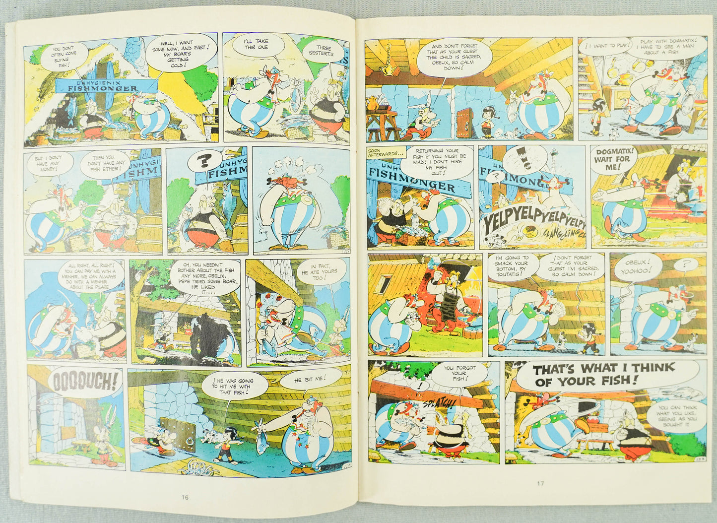 Asterix in Spain Vintage Mini A5 Asterix Book UK Paperback Edition Uderzo