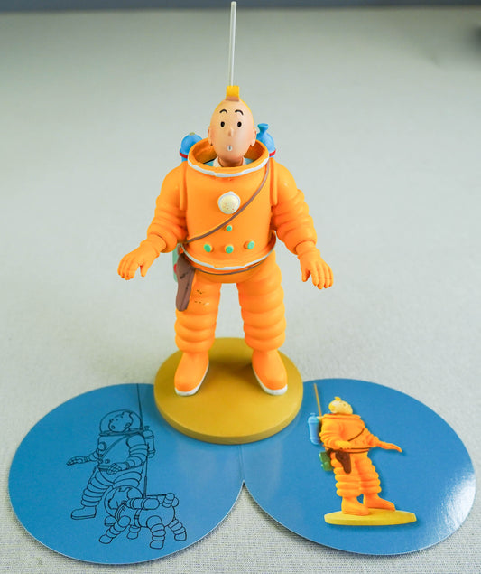 Tintin Figurine Moulinsart 42186: Tintin in Spacesuit Explorers Moon 12cm Model