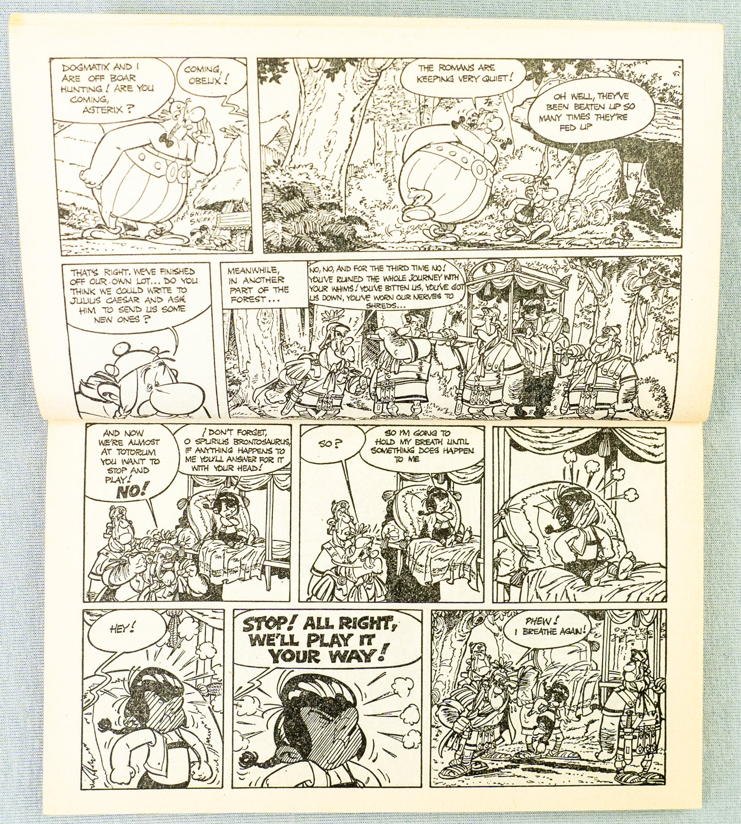 Asterix in Spain - Black & White Mini A5 UK Paperback Edition Uderzo