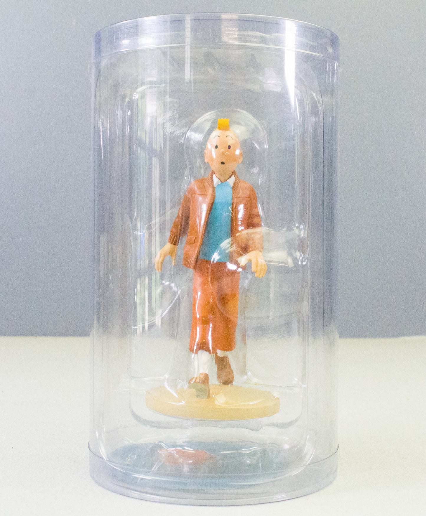 Tintin Figurine Moulinsart 42261 Tintin Aviator Jacket - Castafiore Emerald 12cm Resin Figure