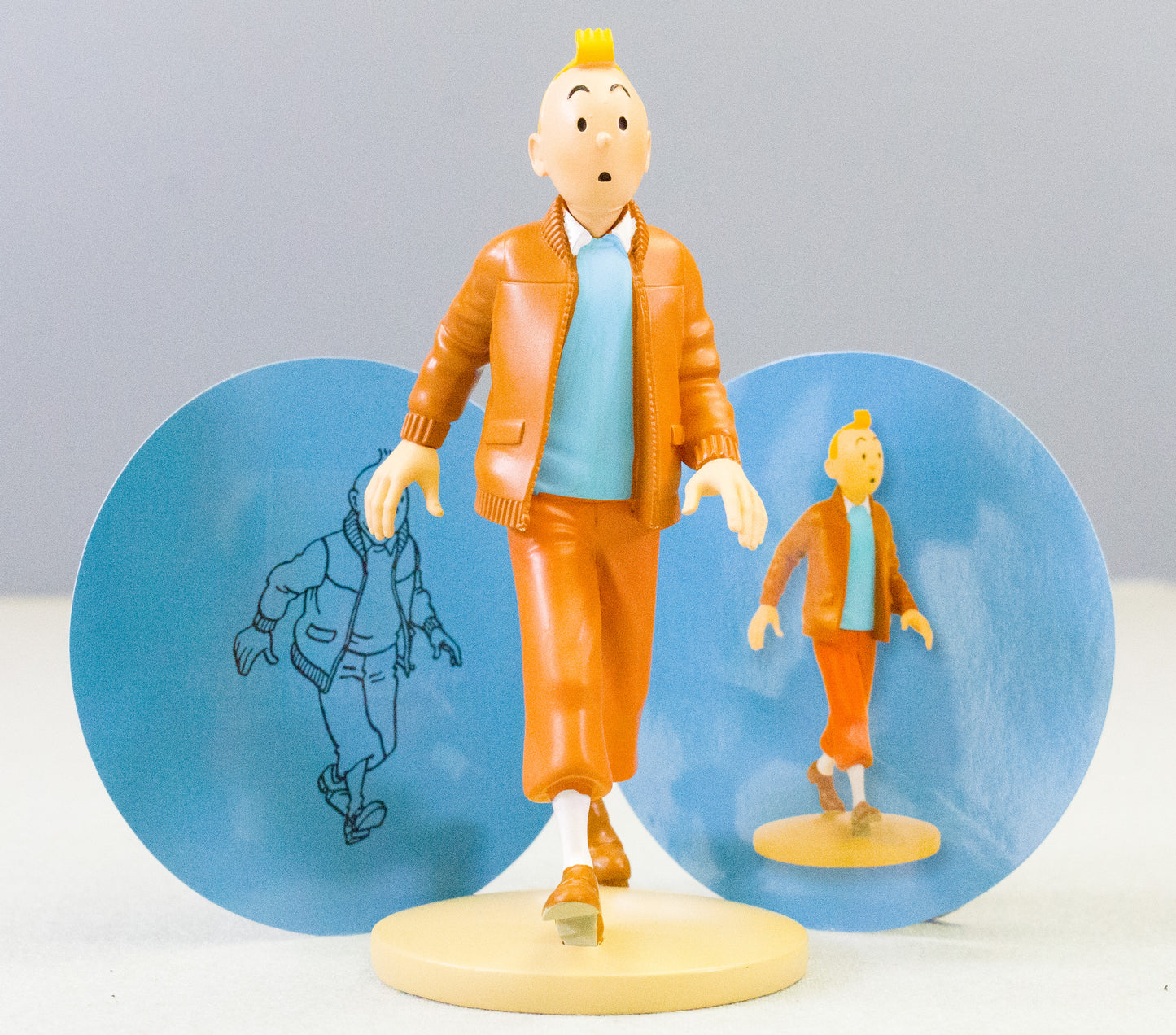 Tintin Figurine Moulinsart 42261 Tintin Aviator Jacket - Castafiore Emerald 12cm Resin Figure