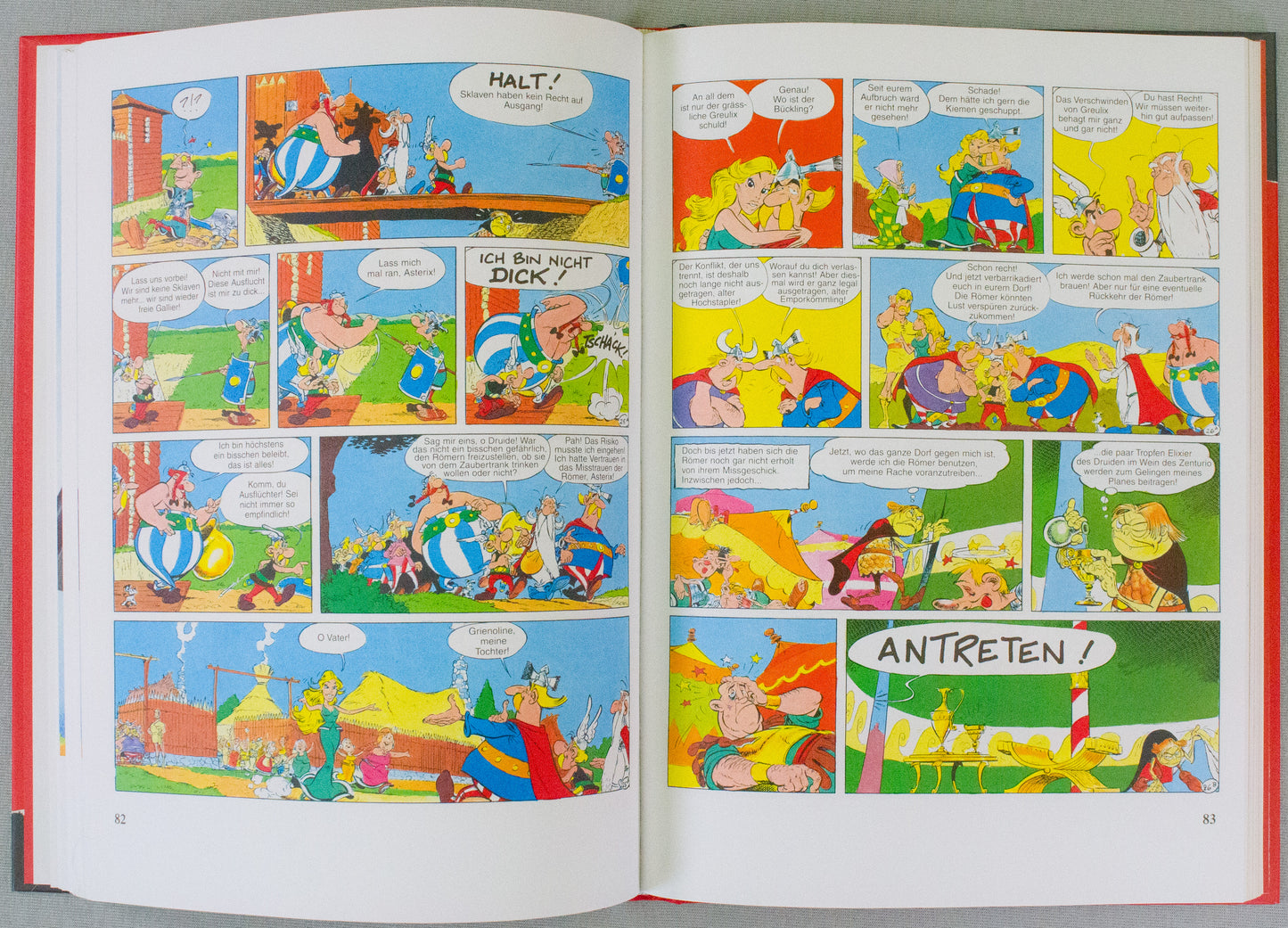 Asterix Comic Bibliothek Volume 1 - German Hardback 2005 Edition Bild Comic