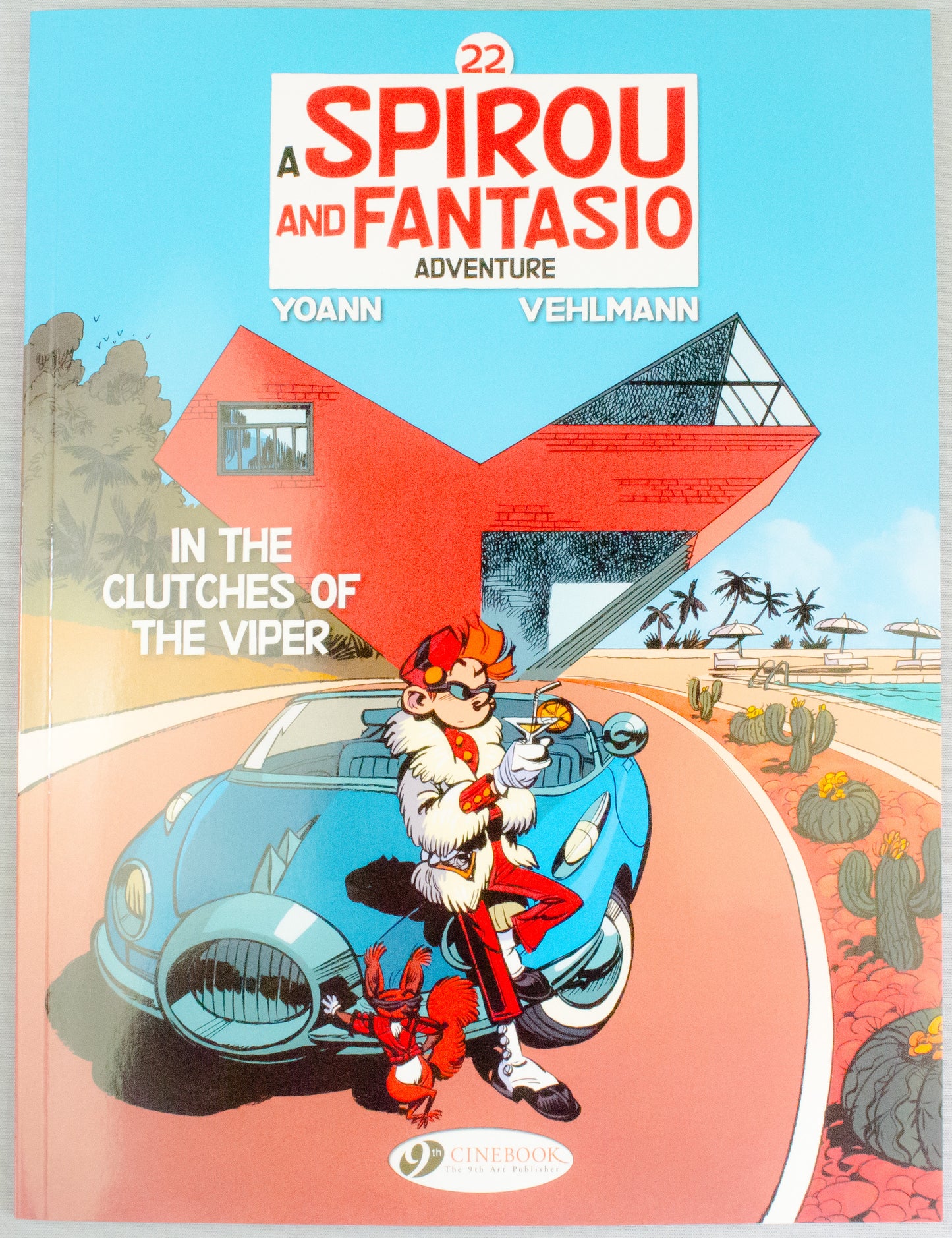 Spirou & Fantasio Volume 22 (In The Clutches Of The Viper) - Uk Cinebook Paperback Edition