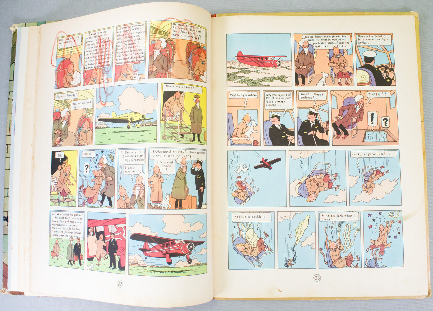 King Ottokar's Sceptre Methuen UK 2nd Reprint Edition 1964 Hardback Tintin Book Herge