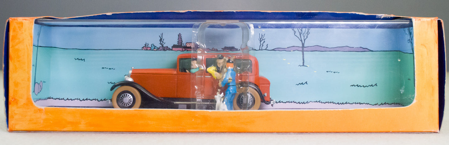 MOULINSART TINTIN CAR #2 Dr Wang's Red Limo: Blue Lotus Model car 1/43 Scale (Copy)