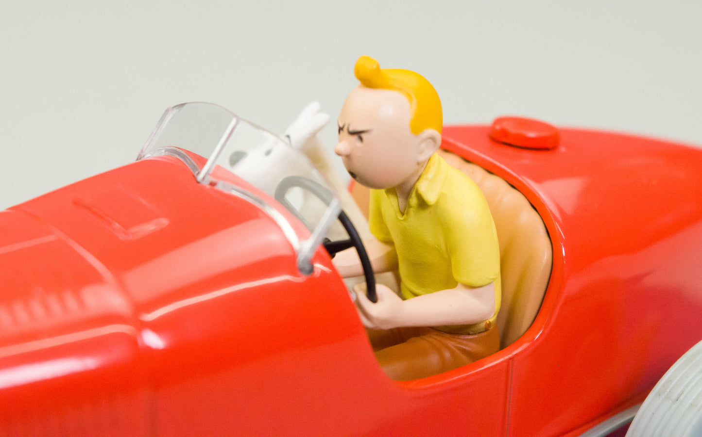 Hachette Tintin 1/24 Car #01 Le Bolide Rouge - Cigars of the Pharaoh Herge Vouiture Figure