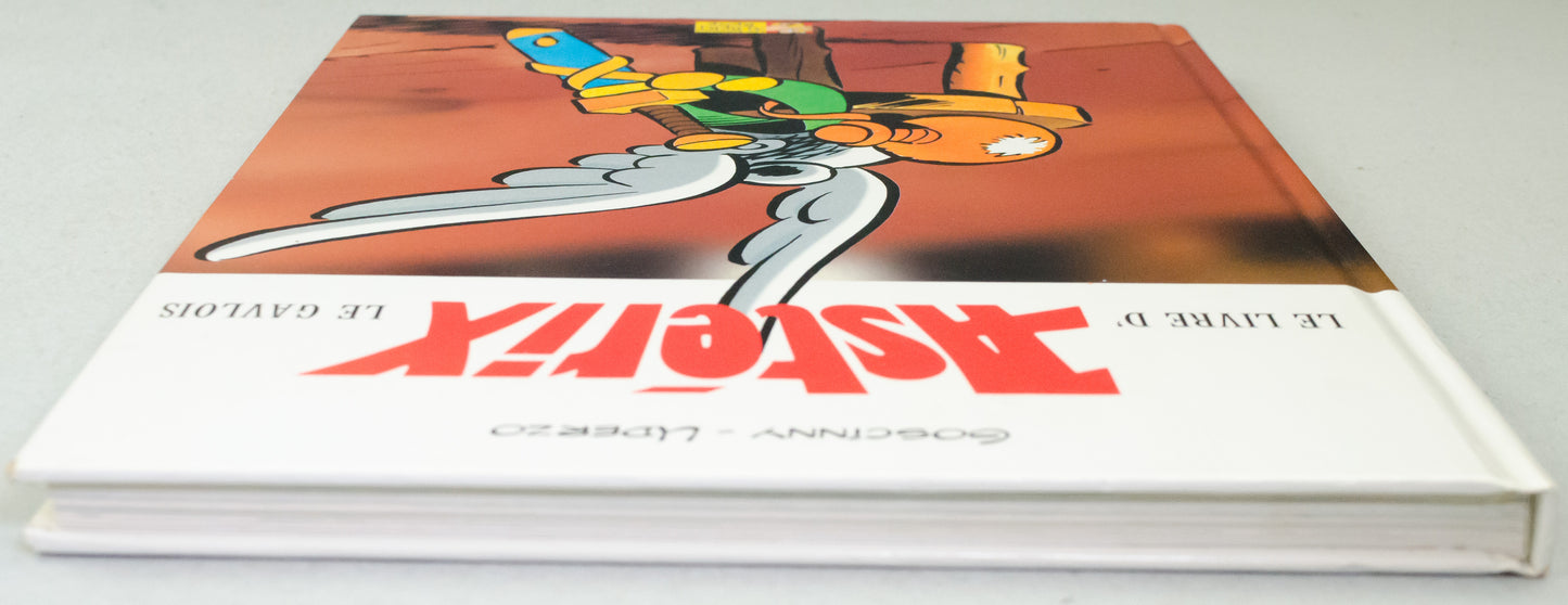 Le Livre d'Asterix Le Gavlois Book - 1999 French 1st Edition HB Les Editions Rene Andrieu