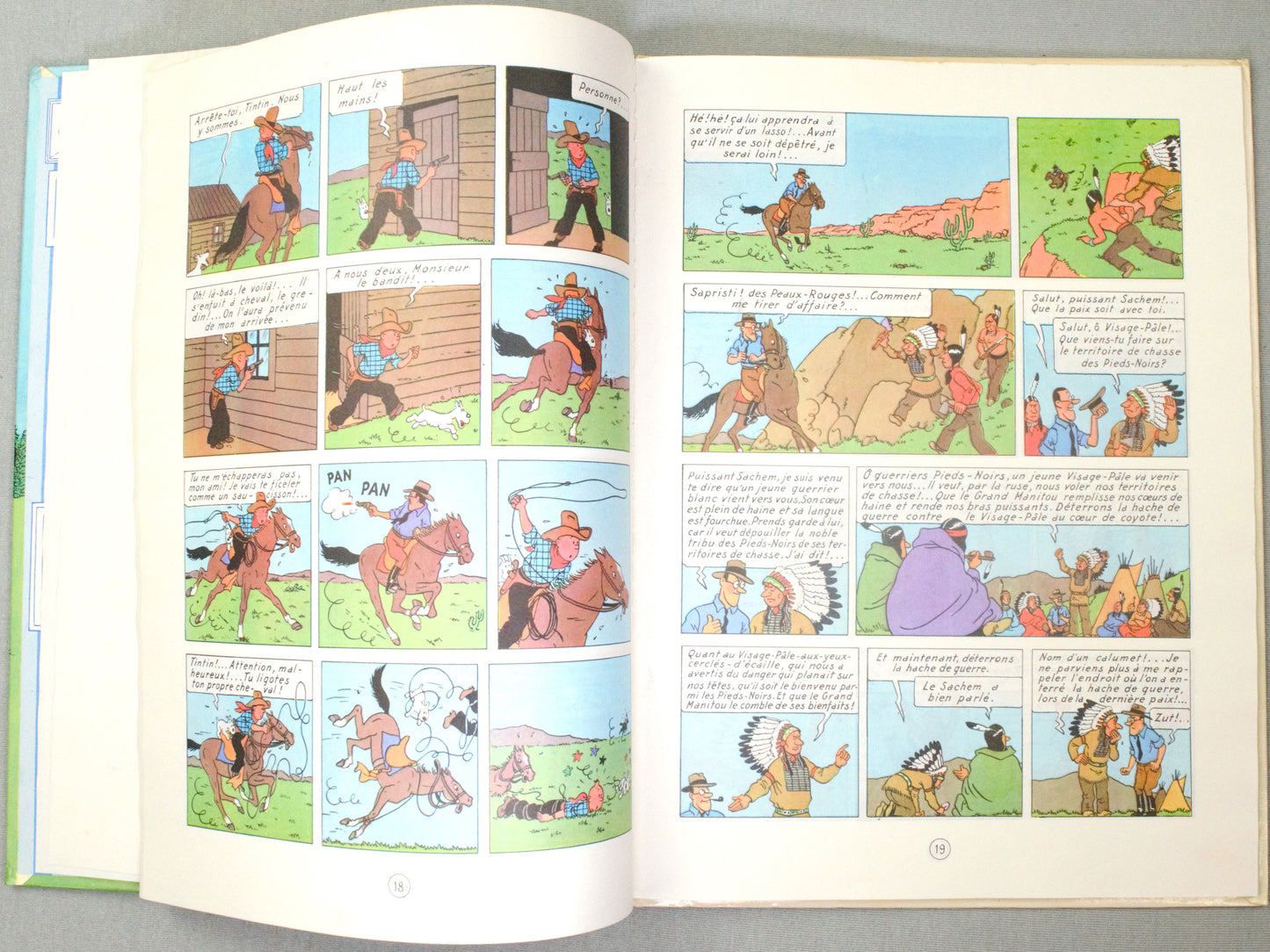 Tintin en Amerique Comic Book - Casterman 1981 French Hardback Edition Herge