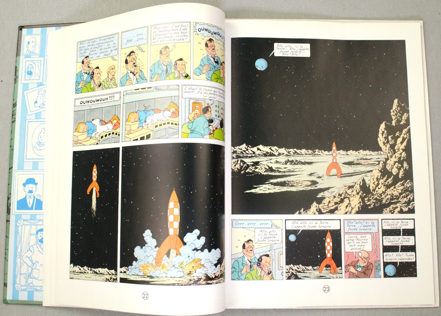 Tintin On a Marche sur la Lune Comic Book - Casterman 1982 French Hardback Edition Herge
