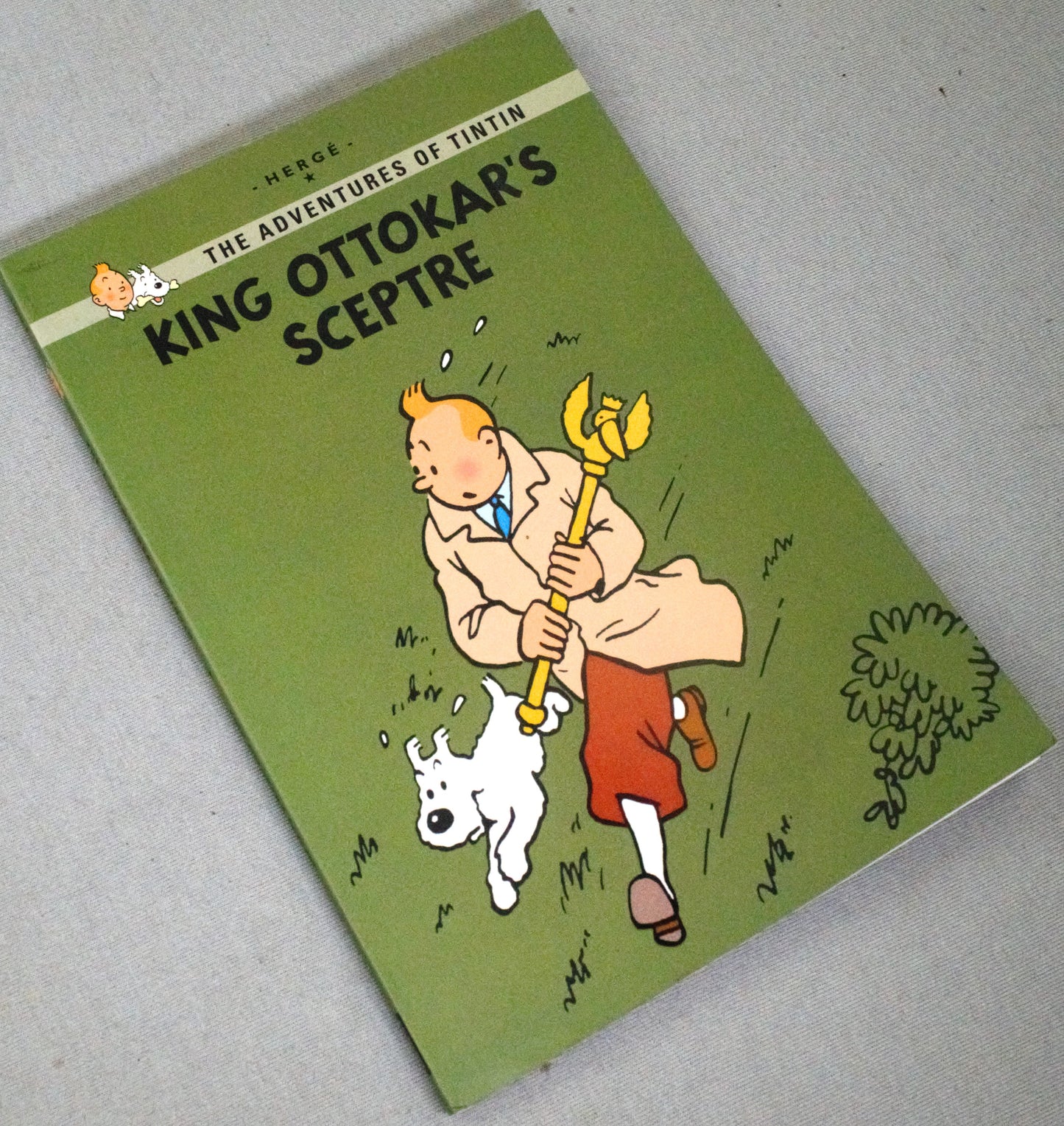 King Ottokars Sceptre - Tintin Young Readers Book UK 2013 Egmont Paperback Editions