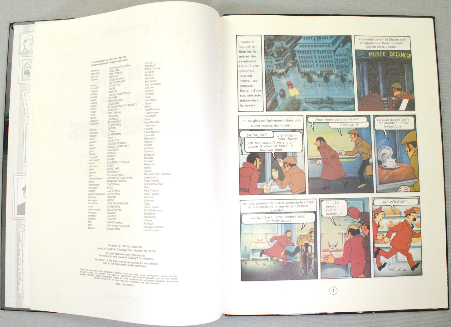 Tintin et le lac aux Requins L'album du film- 1986 Casterman French Hardback Edition