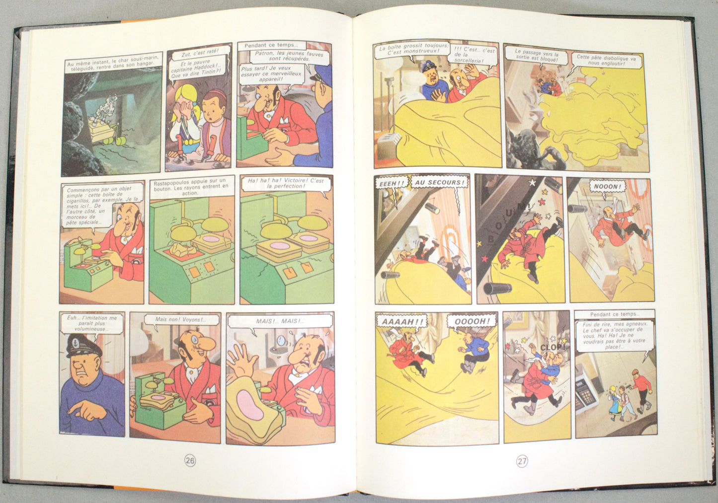 Tintin et le lac aux Requins L'album du film- 1986 Casterman French Hardback Edition