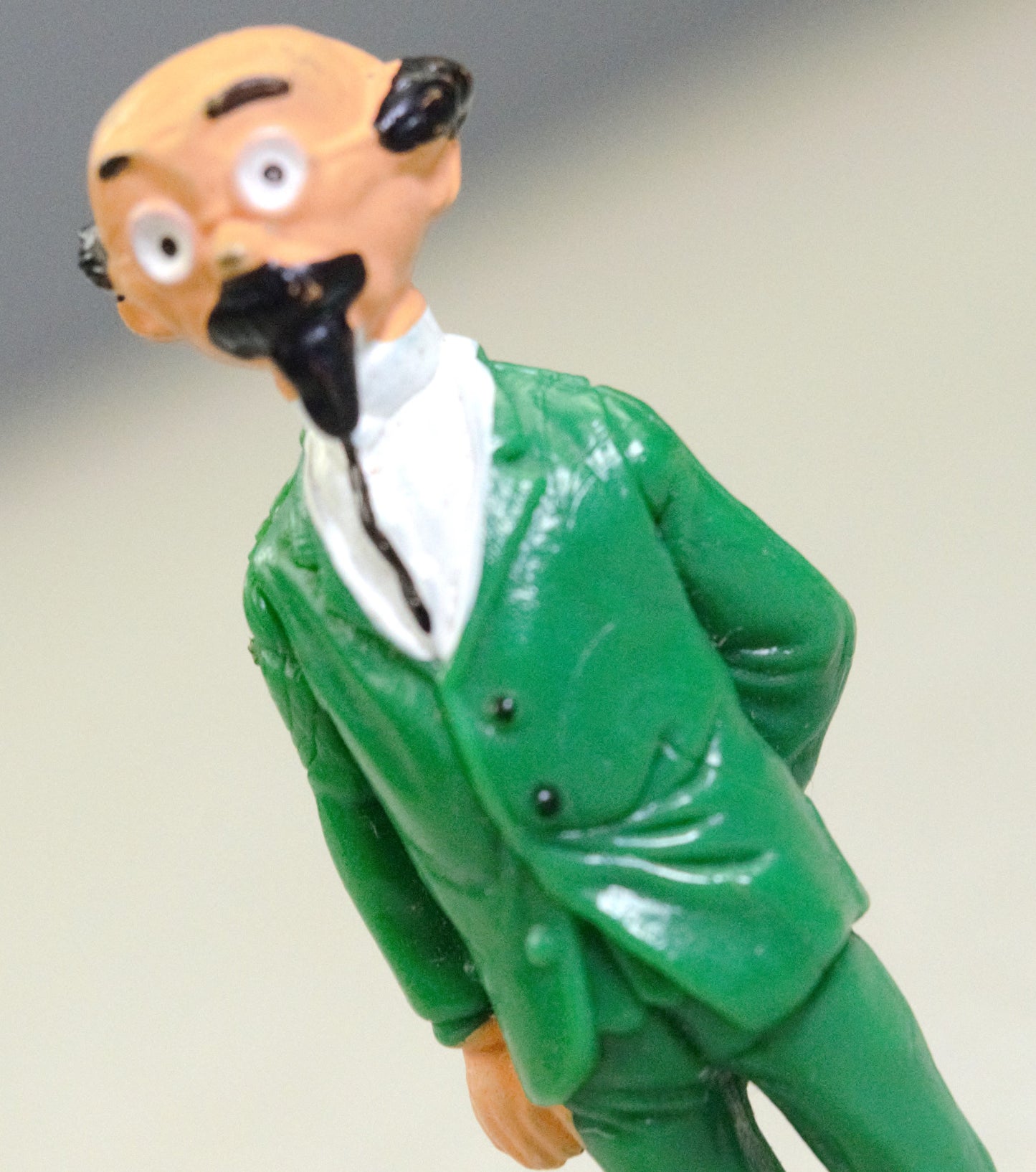 Professor Calculus ESSO Tintin Figurine - Vintage 1973 Lake of Sharks Belvision 4.5cm Figure